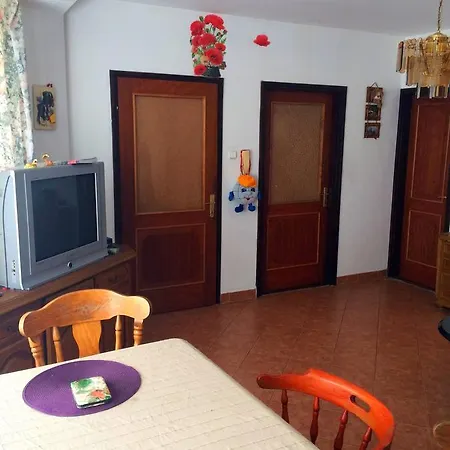 Guest house Balaton House Balatonszarszo
