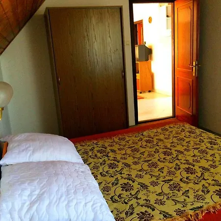 Balaton House Guest house